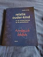 Relatie ouder-kind: Astrologisch bekeken, Ophalen of Verzenden, Zo goed als nieuw, Astrologie, Achtergrond en Informatie