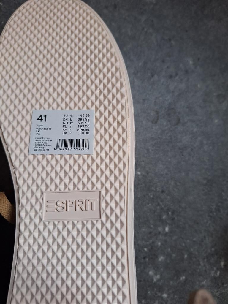 Tamaris,Fila, Nike diverse sneakers, zie beschrijving, Ophalen of Verzenden, Nieuw