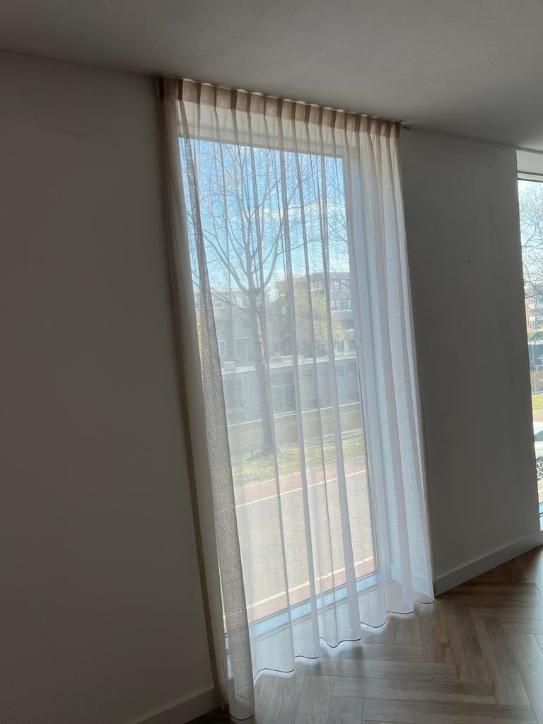 Lichtdoorlatend Gordijn - Crème/Beige, Huis en Inrichting, 200 cm of meer, 150 tot 200 cm, Ophalen of Verzenden, Zo goed als nieuw