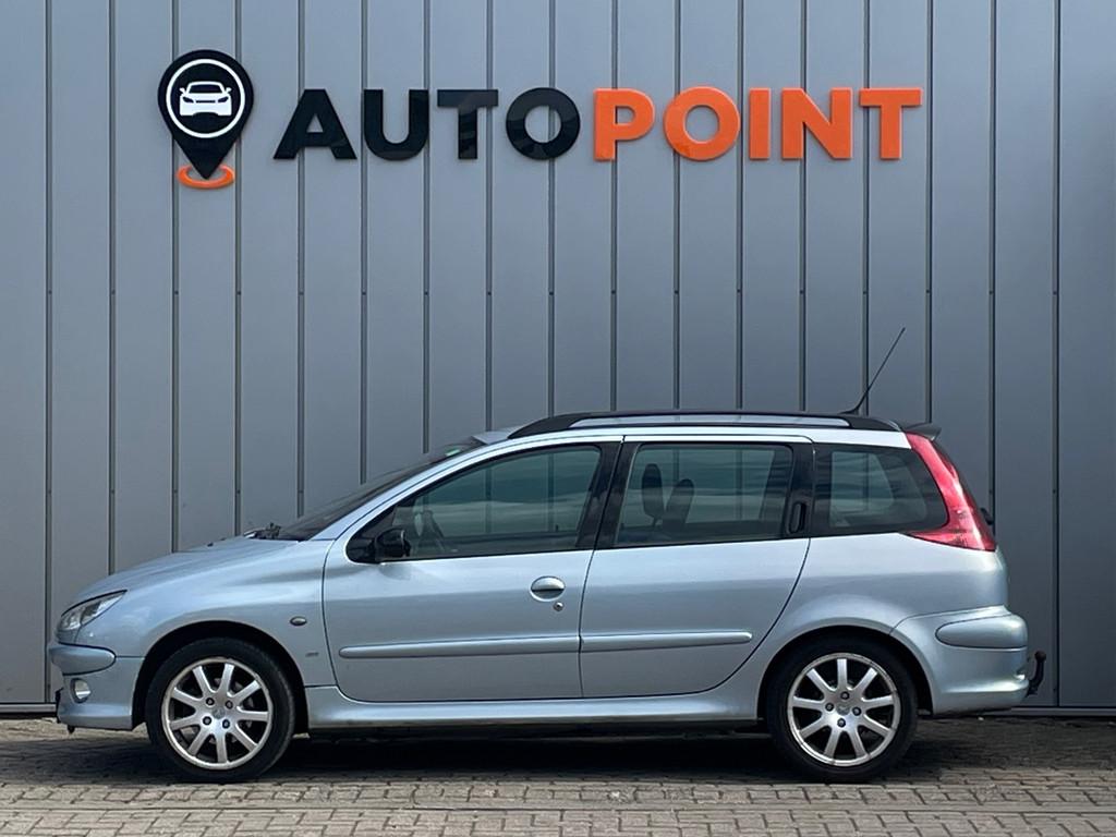 Peugeot 206 SW 2.0 GTI NAP ORG NL|TREKHAAK|LEER|RADIO|AIRCO|, Auto's, 136 pk, Gebruikt, Zwart, 4 cilinders