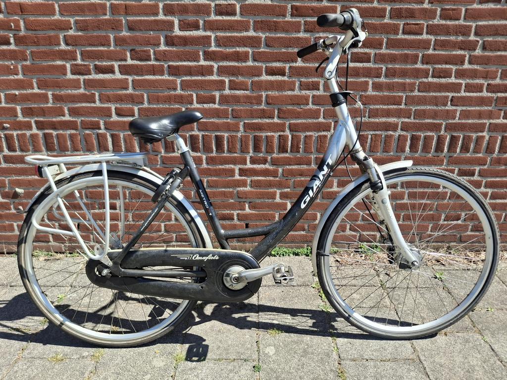 Giant Metro damesfiets, Fietsen en Brommers, Fietsen | Dames | Damesfietsen, 50 tot 53 cm, Ophalen of Verzenden, Giant, Versnellingen