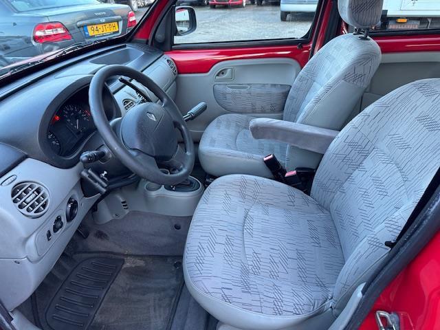 Renault Kangoo 1.6-16V Expression, '06 aut., met handgas en, Auto's, Stof, Gebruikt, 1095 kg, 49 €/maand