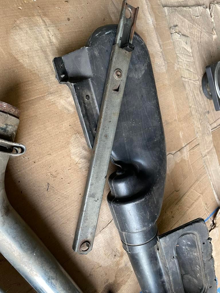 Motorkap steun Volvo P1800, Gebruikt, Voor, Ophalen of Verzenden, Volvo