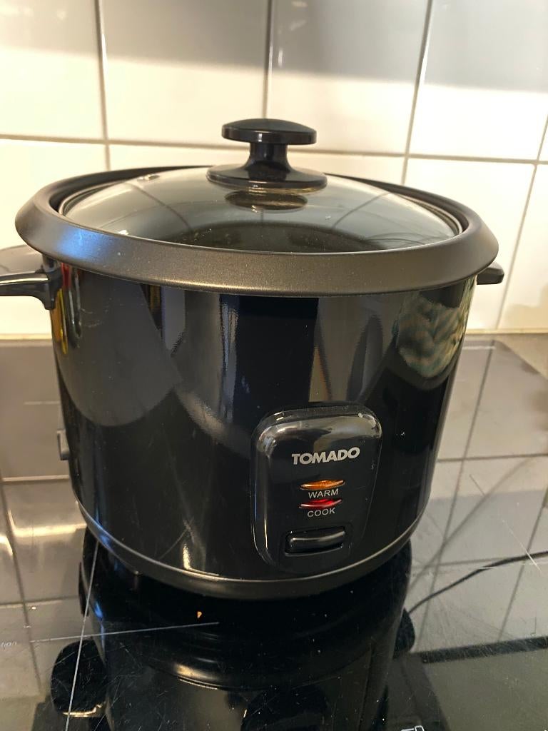 Tomado Rijstkoker met Stoommand, Ophalen of Verzenden, Vaatwasmachinebestendig, Gebruikt