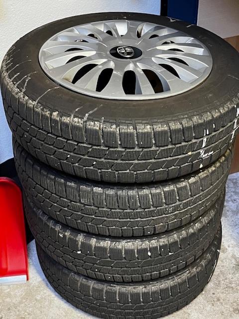 set winterbanden op velg 175/65 R 15, Ophalen, Gebruikt, 15 inch, 175 mm