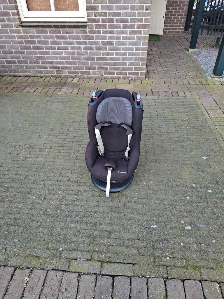 Kinderstoel voor de auto, Kinderen en Baby's, Autostoeltjes, Ophalen, 15 t/m 36 kg, Overige merken, Autogordel