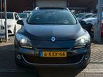 Renault Mégane Estate 1.4 TCe Bose | Panoramadak | Xenon |, Auto's, Voorwielaandrijving, Euro 5, Gebruikt, 4 cilinders