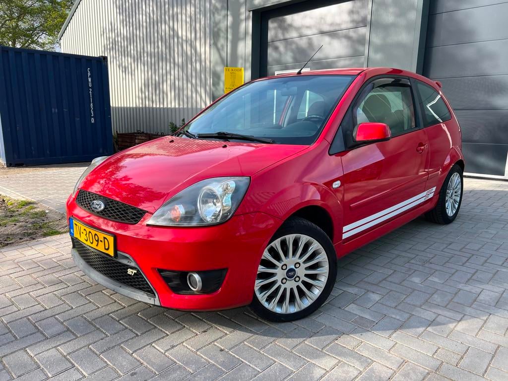 Ford Fiesta 2.0-16V ST 150PK 143.957KM, Auto's, Ford, Bedrijf, Te koop, Fiësta, ABS, Airbags, Airconditioning, Centrale vergrendeling