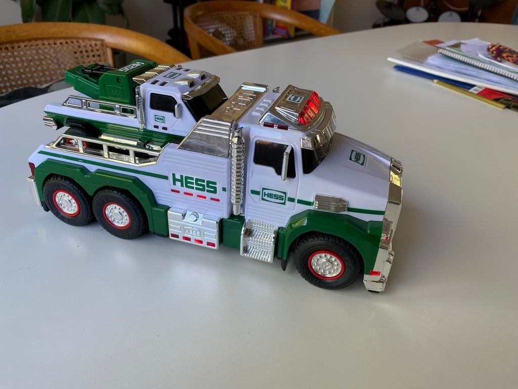 Hess Sleepwagen en Takelwagen Speelgoedset, Ophalen of Verzenden, Zo goed als nieuw