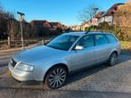 Audi A6 Avant 2.4 5V Advance Ultieme Trekauto Of CarbageRun, Auto's, Stof, Gebruikt, Huisgarantie, Metallic lak