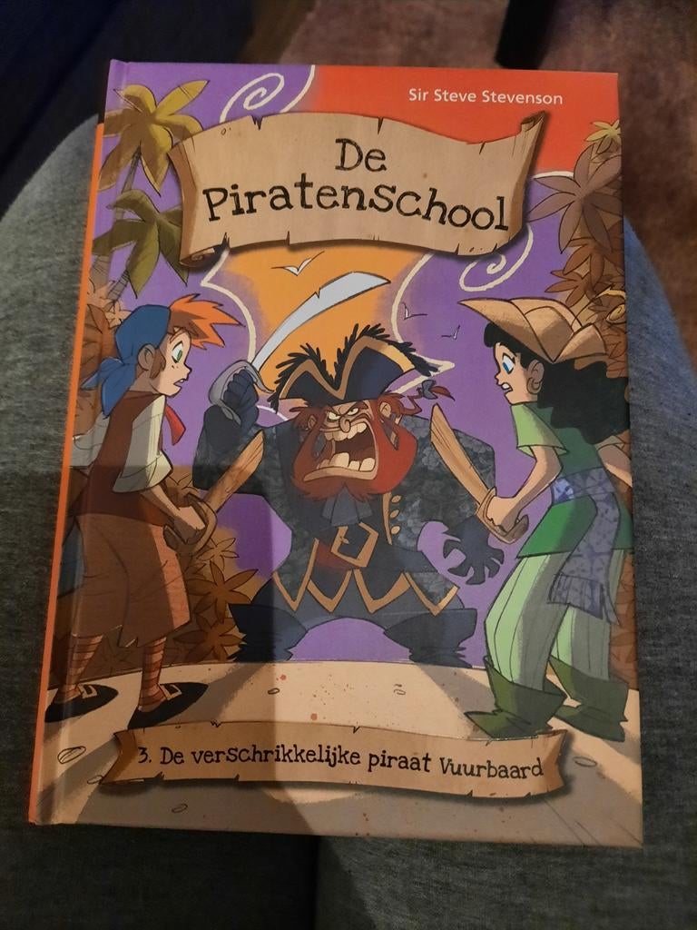 Kinderboek: De Piratenschool, Ophalen, Zo goed als nieuw, Fictie algemeen