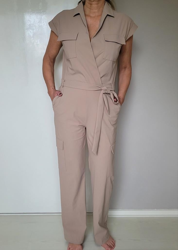 Studio Anneloes jumpsuit Latte Travelstof, Studio Anneloes, Beige, Ophalen of Verzenden, Zo goed als nieuw