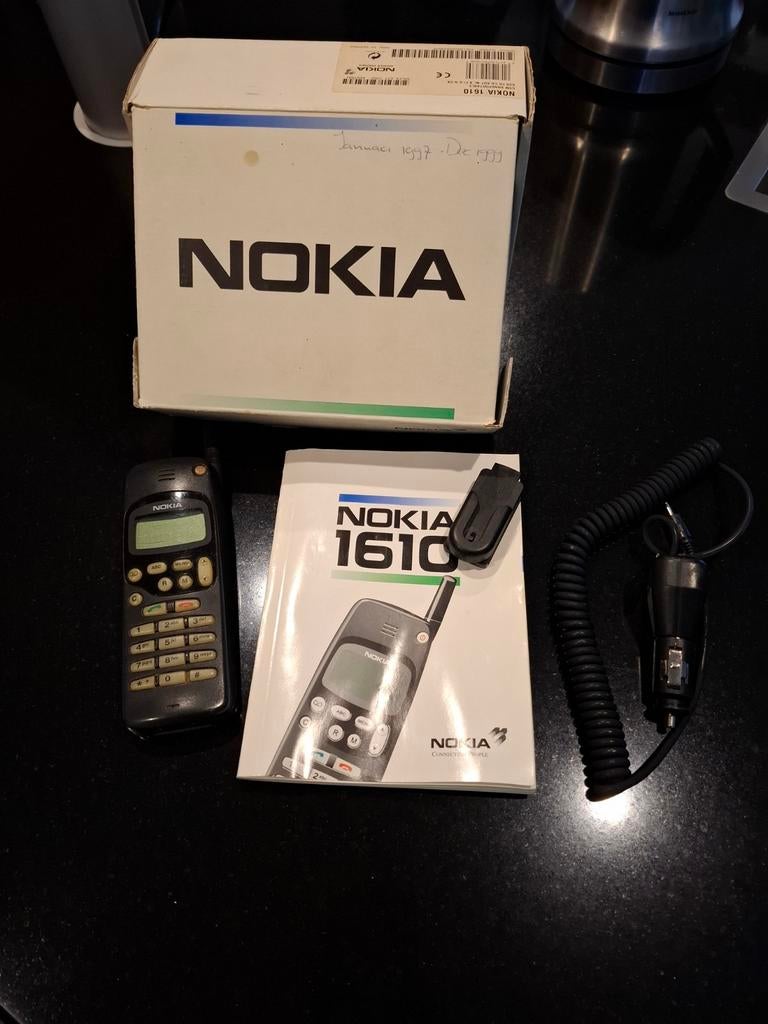 Nokia 1610 GSM telefoons, 1997 collectors item., Telecommunicatie, Ophalen of Verzenden, Geen camera