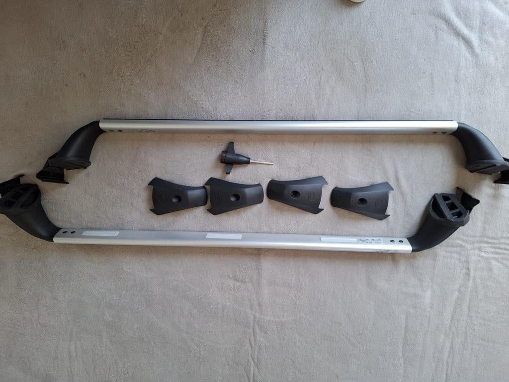 Originele Toyota Prius Wagon Dakdragers met Sleutel, Auto diversen, Dakdragers, Ophalen, Gebruikt