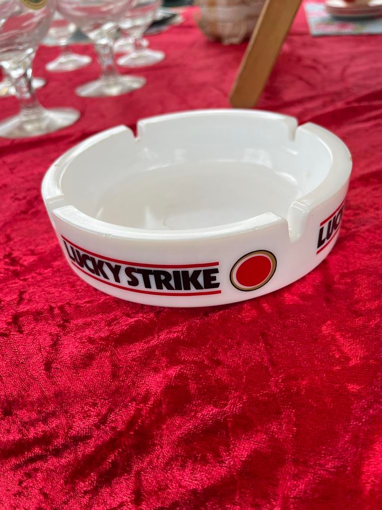 Vintage Lucky Strike Asbak - Wit Glas, Ophalen of Verzenden, Gebruikt, Asbak