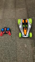 Afstand bestuurbare stuntauto, Hobby en Vrije tijd, Modelbouw | Radiografisch | Auto's, Ophalen of Verzenden, Gebruikt, Elektro
