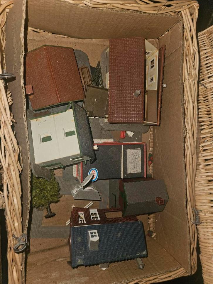 Lima modeltreinen met rails en huisjes - Gebruikt, Hobby en Vrije tijd, Modeltreinen | H0, Gebruikt, Treinset, Lima, Ophalen