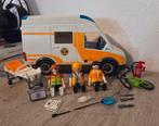 Playmobil ziekenhuis ambulance city life set, Kinderen en Baby's, Speelgoed | Playmobil, Ophalen of Verzenden, Zo goed als nieuw