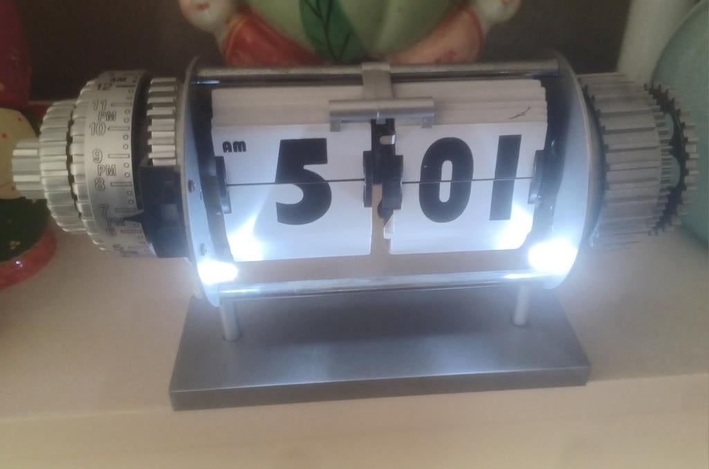 Bomba flip klok Green lantern film item industrieel, Ophalen of Verzenden, Nieuw, Digitaal, Wandklok