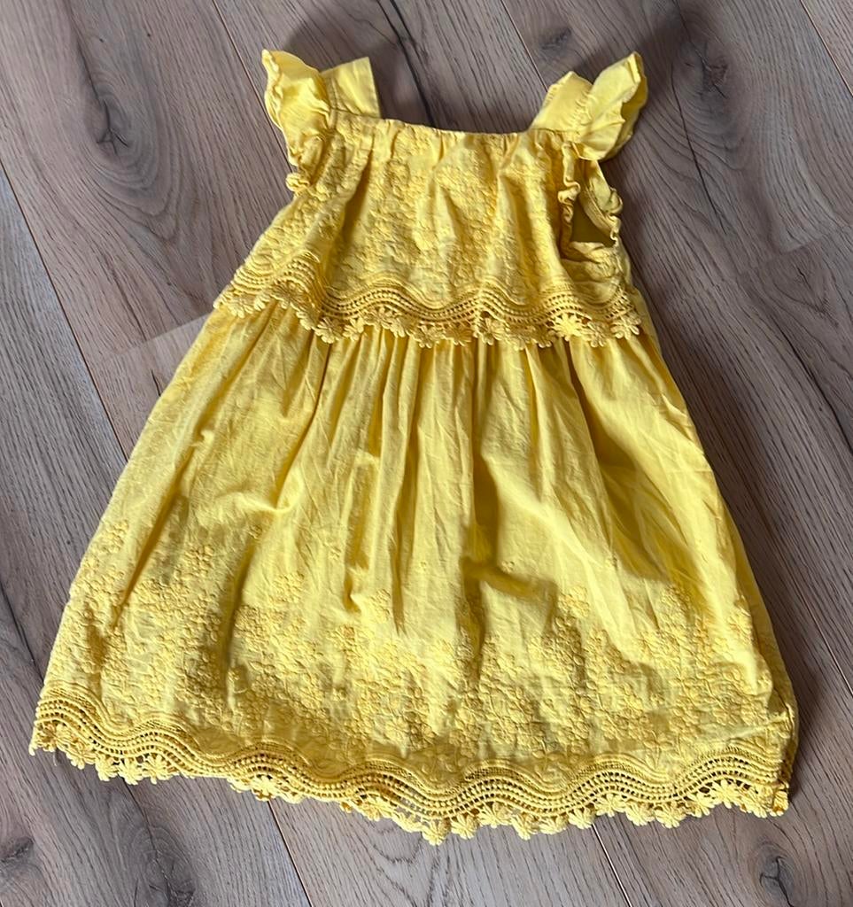 Felgeel jurkje Mayoral maat 110, Kinderen en Baby's, Babykleding | Maat 74, Ophalen of Verzenden, Gebruikt, Meisje, Jurkje of Rokje