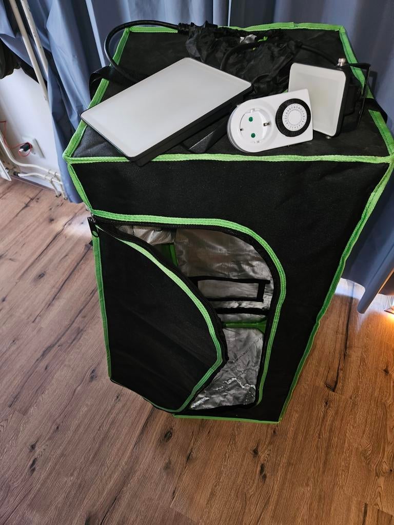 Kweek tent, Tuin en Terras, Kweekspullen, Nieuw, Kweektent, Ophalen of Verzenden