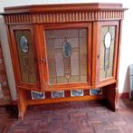 Antiek bovendeel van kast met glas in lood, Ophalen