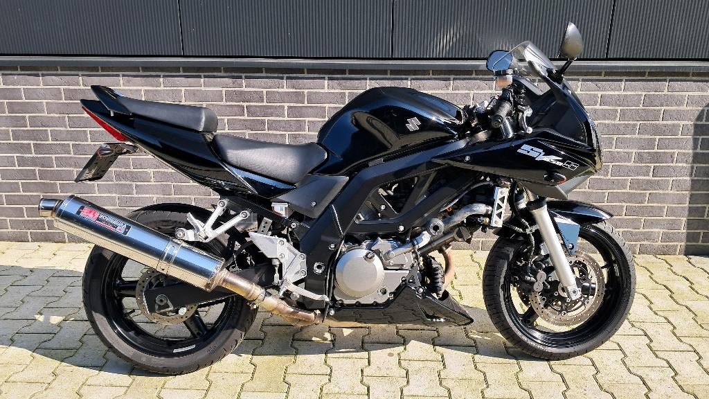 Suzuki sv650s Yoshimura editie 2005 22300km sv650 sv 650 s, 2 cilinders, Sportuitlaat, Occasion, Motorrijbewijs A