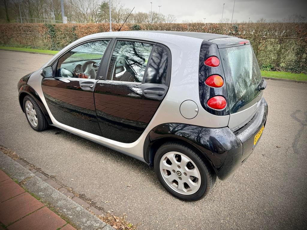 Smart ForFour 1.1 2006 voor slechts € 1.000,- Vaste prijs !, Auto's, Smart, Voorwielaandrijving, Origineel Nederlands, Handgeschakeld