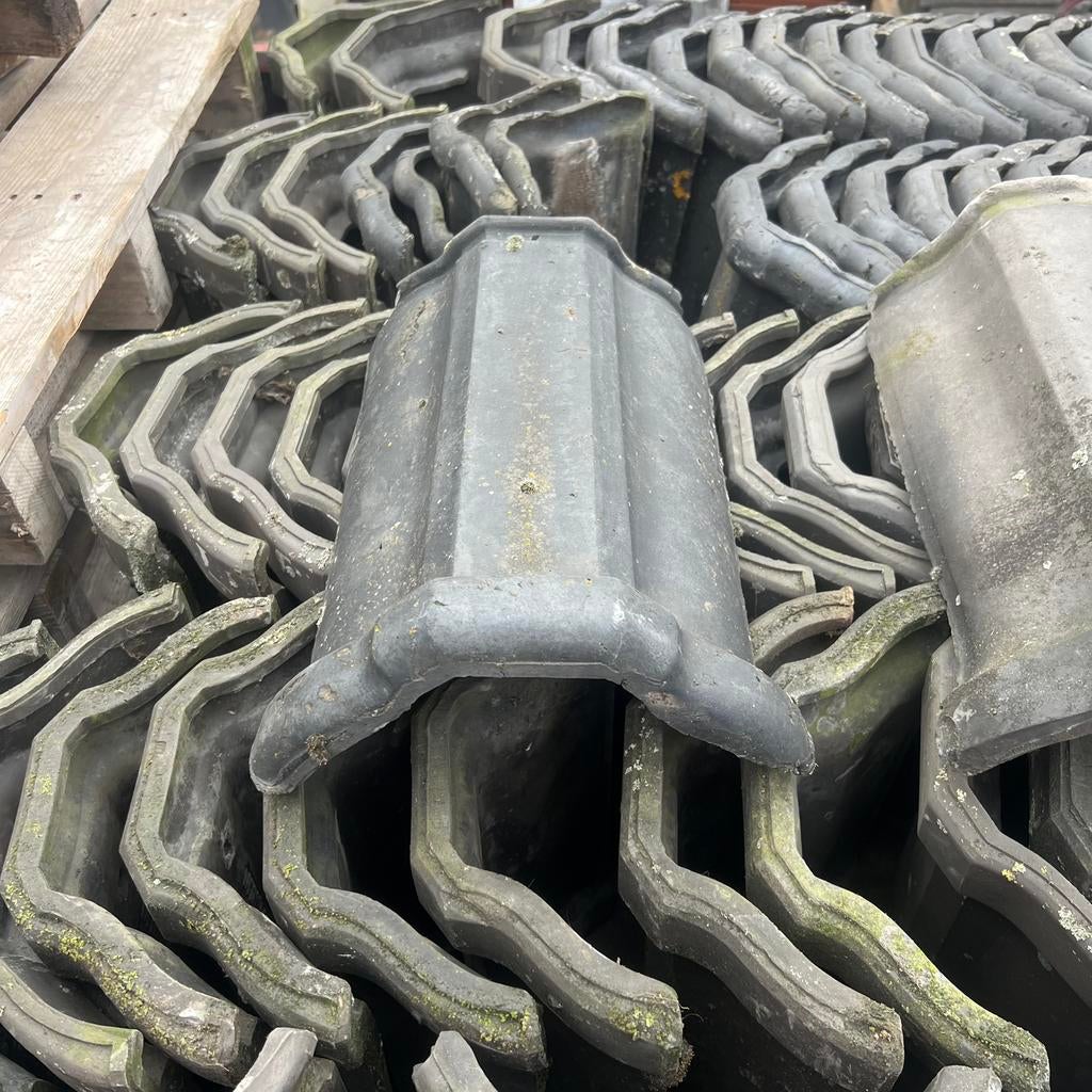 Hoekige vorsten blauw gesmoord, Doe-het-zelf en Verbouw, Dakpannen en Dakbedekking, Steen of Klei, Blauw, Ophalen of Verzenden