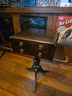 Walnoten bijzettafel, Ophalen of Verzenden