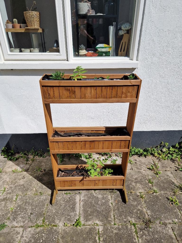 Verhoogde kweekbak, Ophalen, Gebruikt, Vierkant, Balkon