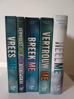 De Vrees Me serie - Tahereh Mafi (deel 1 t/m 4 inc novelles), Ophalen of Verzenden, Zo goed als nieuw