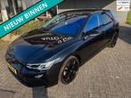 Volkswagen Golf 1.5 TSI Life Business ACC/ECC/LED/PDC/XENON, Voorwielaandrijving, Stof, 4 cilinders, Zwart