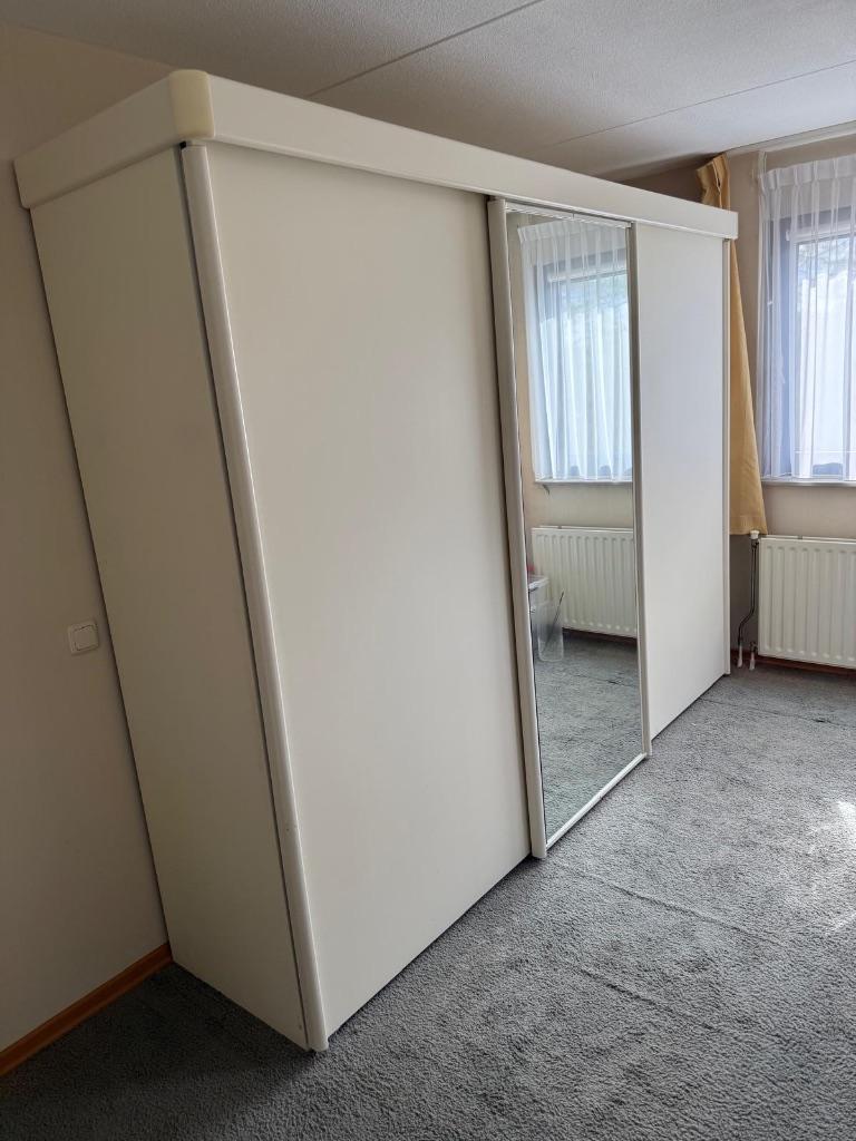 Slaapkamer kast, Ophalen, Gebruikt, 200 cm of meer, 150 tot 200 cm