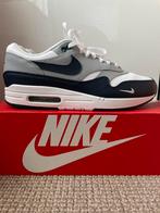 Nike air max 1 LV8 “Dark Obsidian” / 45, Kleding | Heren, Schoenen, Blauw, Ophalen of Verzenden, Sneakers of Gympen, Zo goed als nieuw