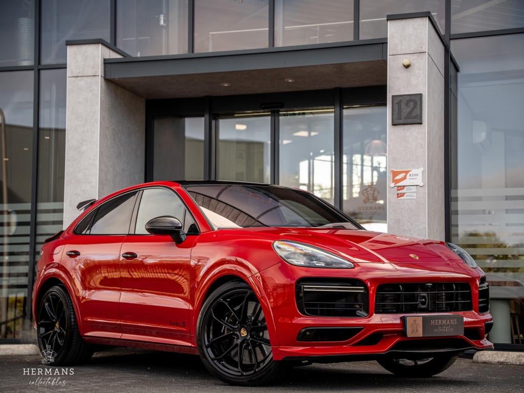 Porsche Cayenne Coupé 4.0 Turbo S E-Hybrid / Org NL / Akra, Cayenne, Gebruikt, Verwarming stoelen achter, 138 €/maand