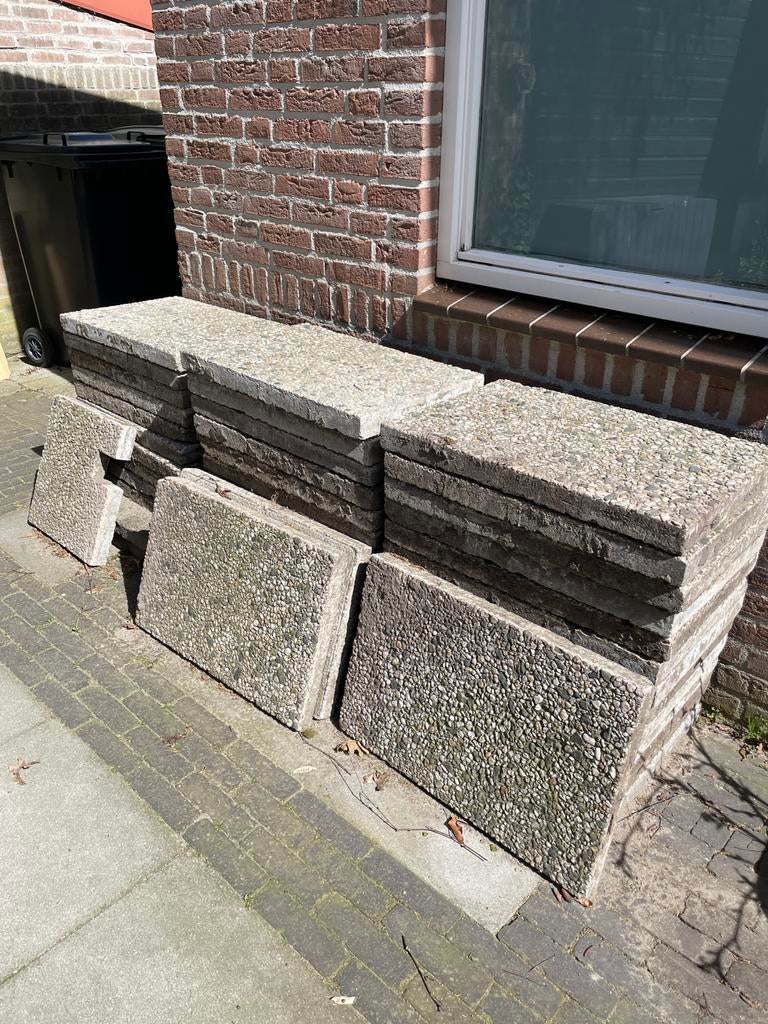Nog 2 gewassen grindtegels 40x60 cm gratis, Tuin en Terras, Ophalen, Gebruikt, 10 m² of meer, Grind