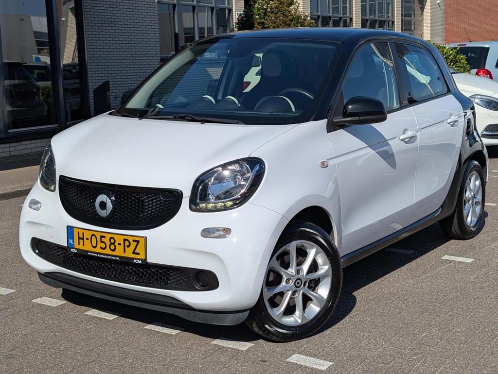 Smart Forfour 1.0 Prime / Goed onderhouden, Auto's, Smart, Achterwielaandrijving, Gebruikt, 4 stoelen, Wit