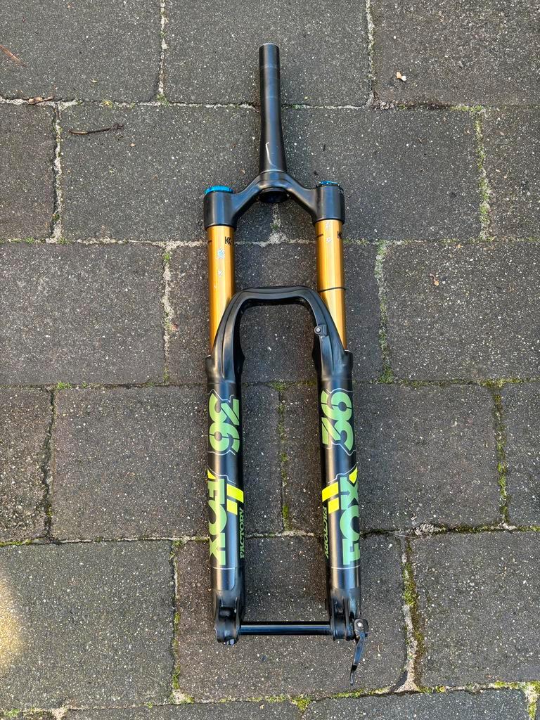 ≥ FOX FACTORY 36 voorvork 160mm Kashima 29' — Fietsonderdelen