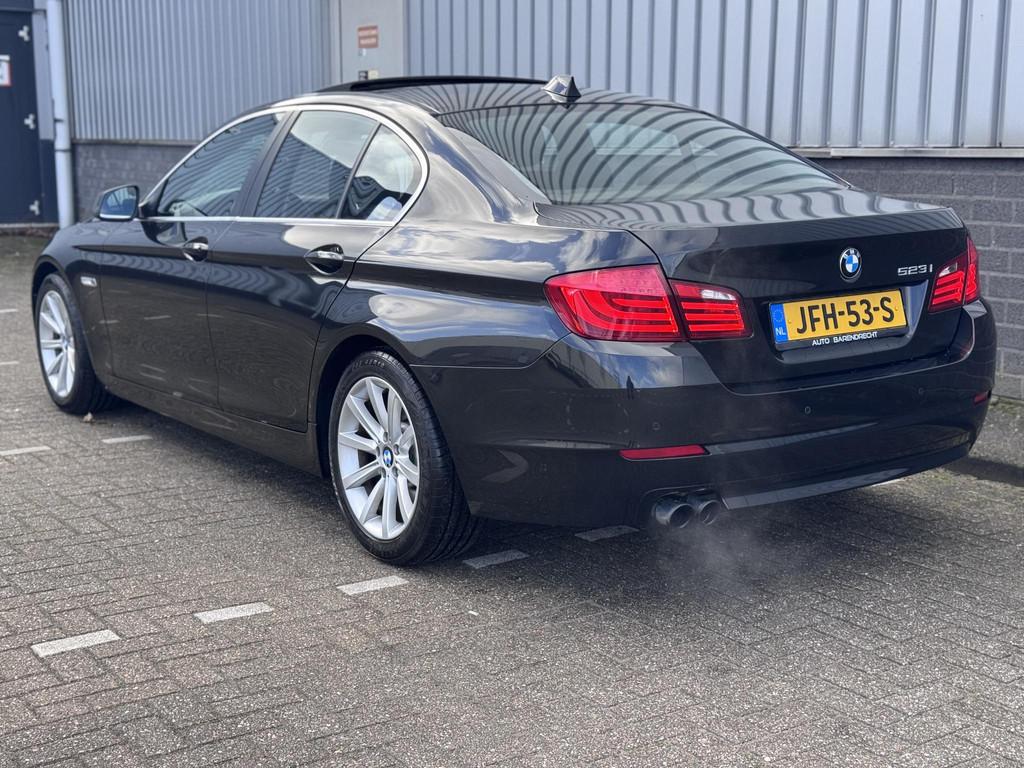 BMW 5-serie 523i High Executive Open Dak | Leder | Stoelverw, Auto's, Euro 5, Achterwielaandrijving, Gebruikt, Zwart