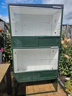 2 Broedkooien met onderstel, Ophalen, Hout, Broedkooi of Kweekkooi
