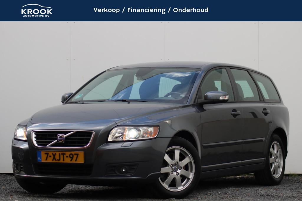 Volvo V50 2.4 Momentum | 2009 | Automaat | Youngtimer |, Auto's, Volvo, Gebruikt, Traction-control, Leder en Stof, 11 km/l