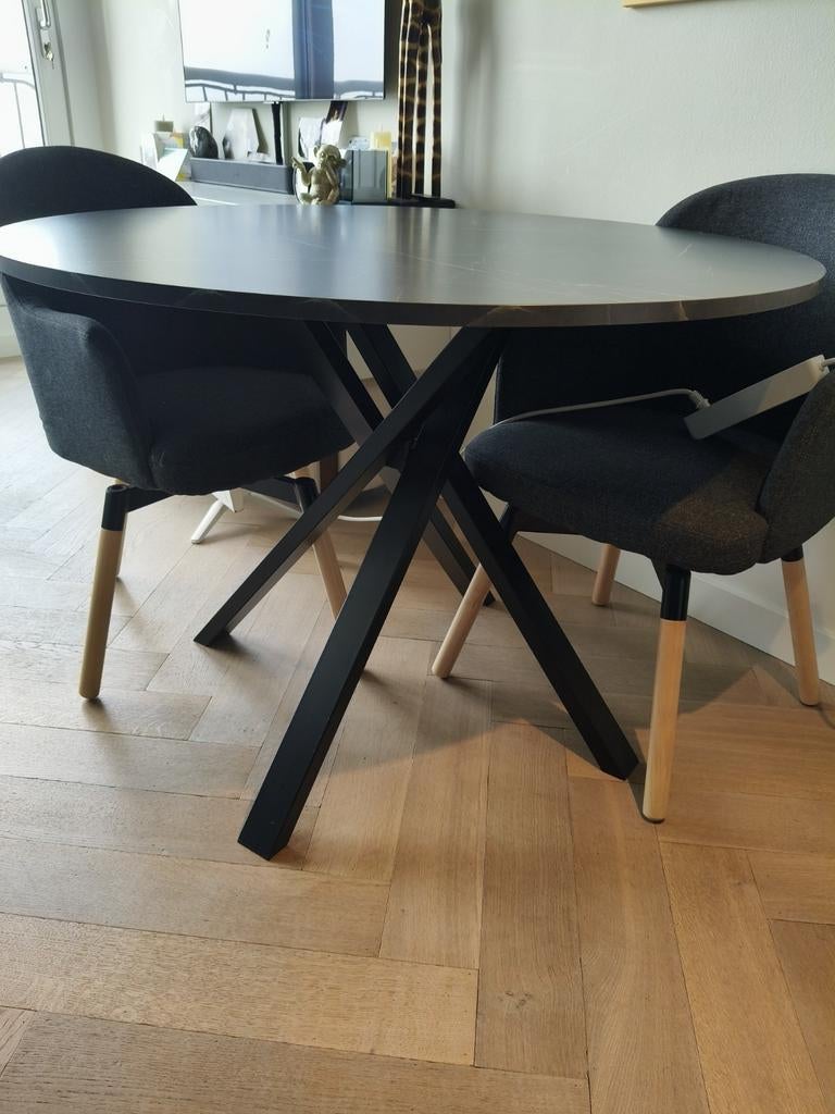 Mariedamm Ikea tafel rond marmerlook 105cm, Huis en Inrichting, Tafels | Eettafels, Zo goed als nieuw, 50 tot 100 cm, 50 tot 100 cm