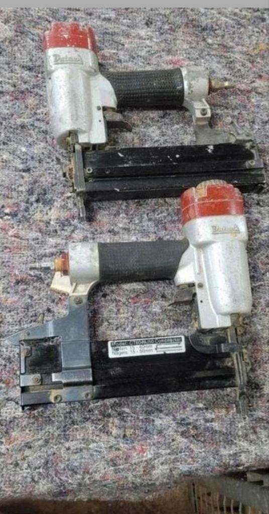 Dutach tacker niet spijker  pistool 50 mm spijkers en nieten, 25 tot 100 liter, Ophalen of Verzenden, Minder dan 200 liter/min