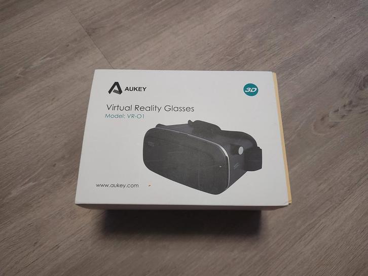 Aukey VR-01 Virtual Reality Bril, Spelcomputers en Games, Virtual Reality, Zo goed als nieuw, Telefoon, Ophalen of Verzenden
