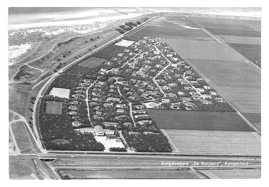 948172 Kamperland Zeeland 1975 Bungalowpark De Banjaard
