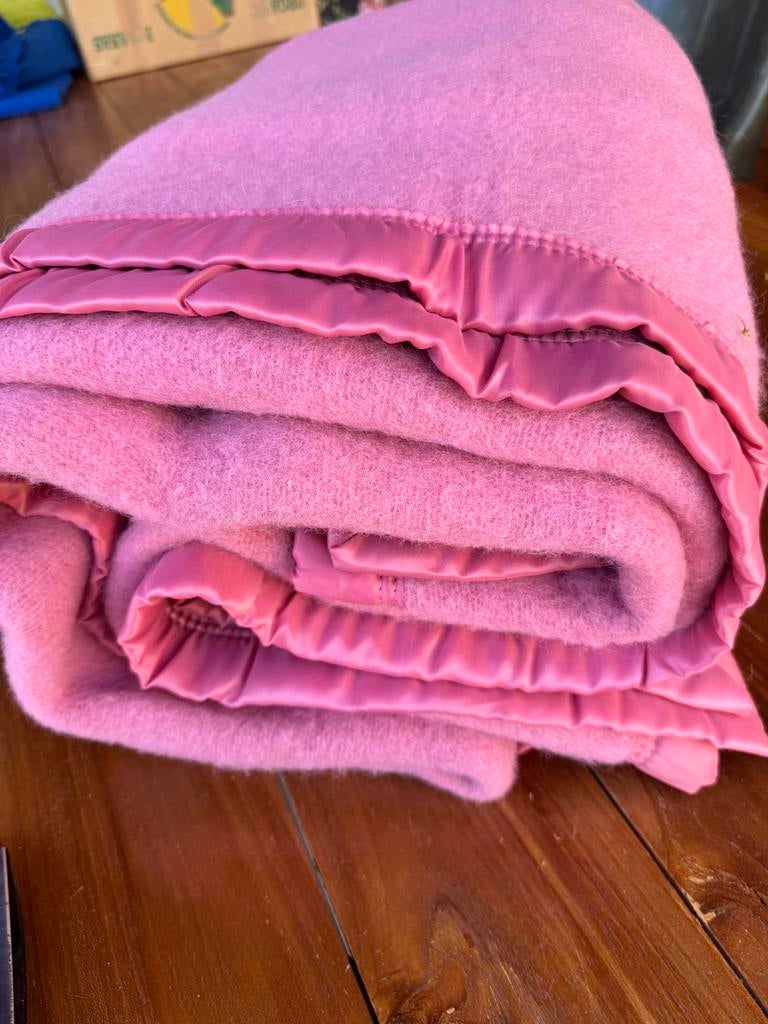 Grote Zuiver wollen deken 220x240 ZGAN, Ophalen of Verzenden, Zo goed als nieuw