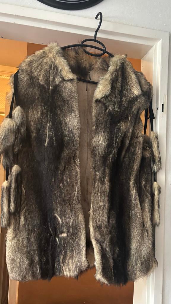 Echt nerts bont vest - Luxe en warm, Kleding | Dames, Ophalen of Verzenden, Zo goed als nieuw, Maat 38/40 (M), Bruin