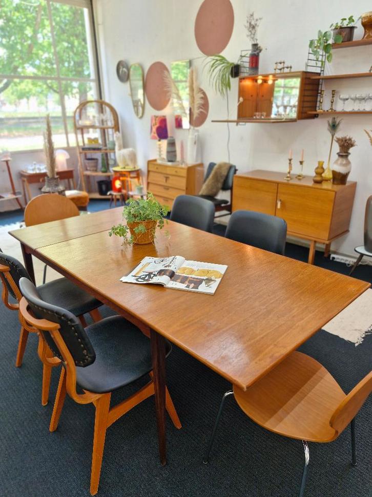 Vintage eettafel teak fineer jaren 70 verlengbaar, Huis en Inrichting, Tafels | Eettafels, Gebruikt, 50 tot 100 cm, Rechthoekig