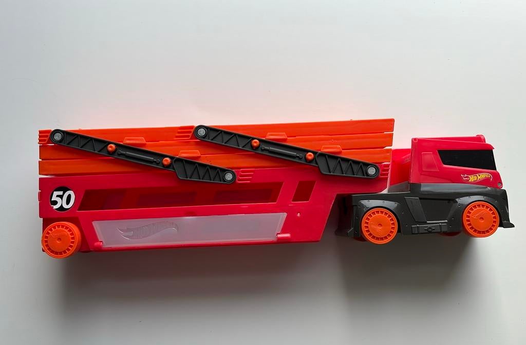 Hotwheels truck transporter, Ophalen, Zo goed als nieuw